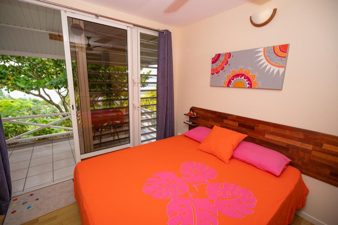 Bora Bora Holiday'S Lodge Exterior photo