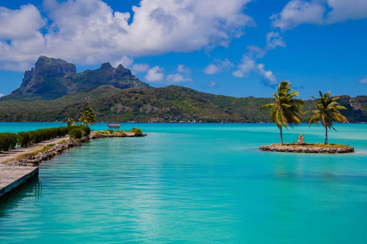 Bora Bora Holiday'S Lodge Exterior photo